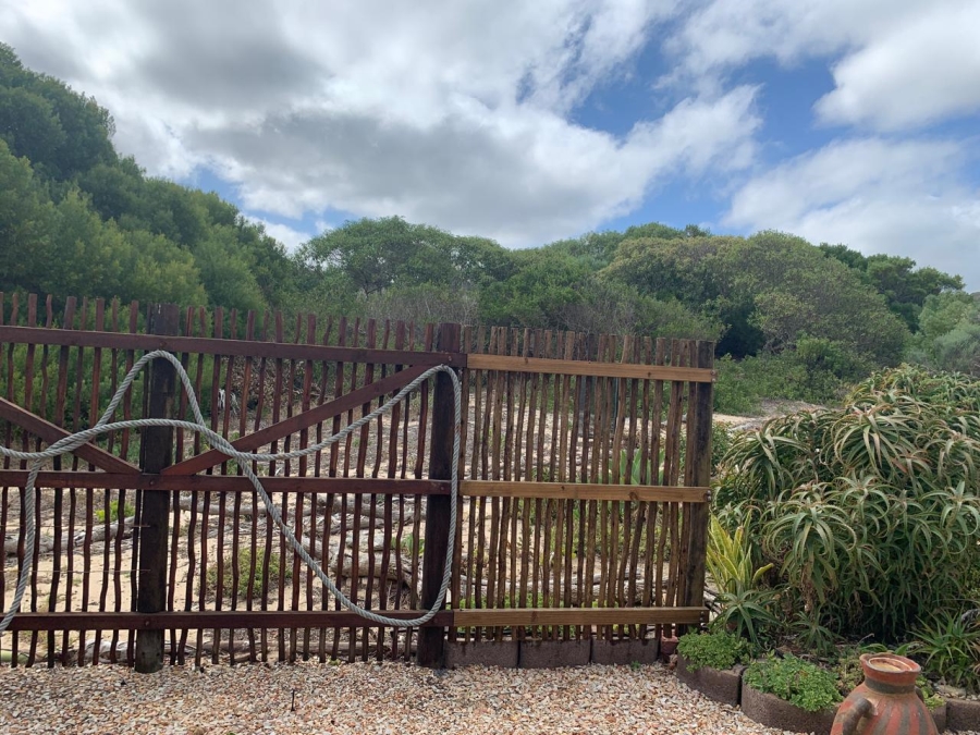 4 Bedroom Property for Sale in Stilbaai Oos Western Cape